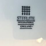 Set of 4 plates