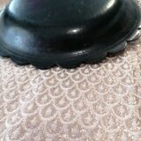 Black and gold lacquered Chinese bowl