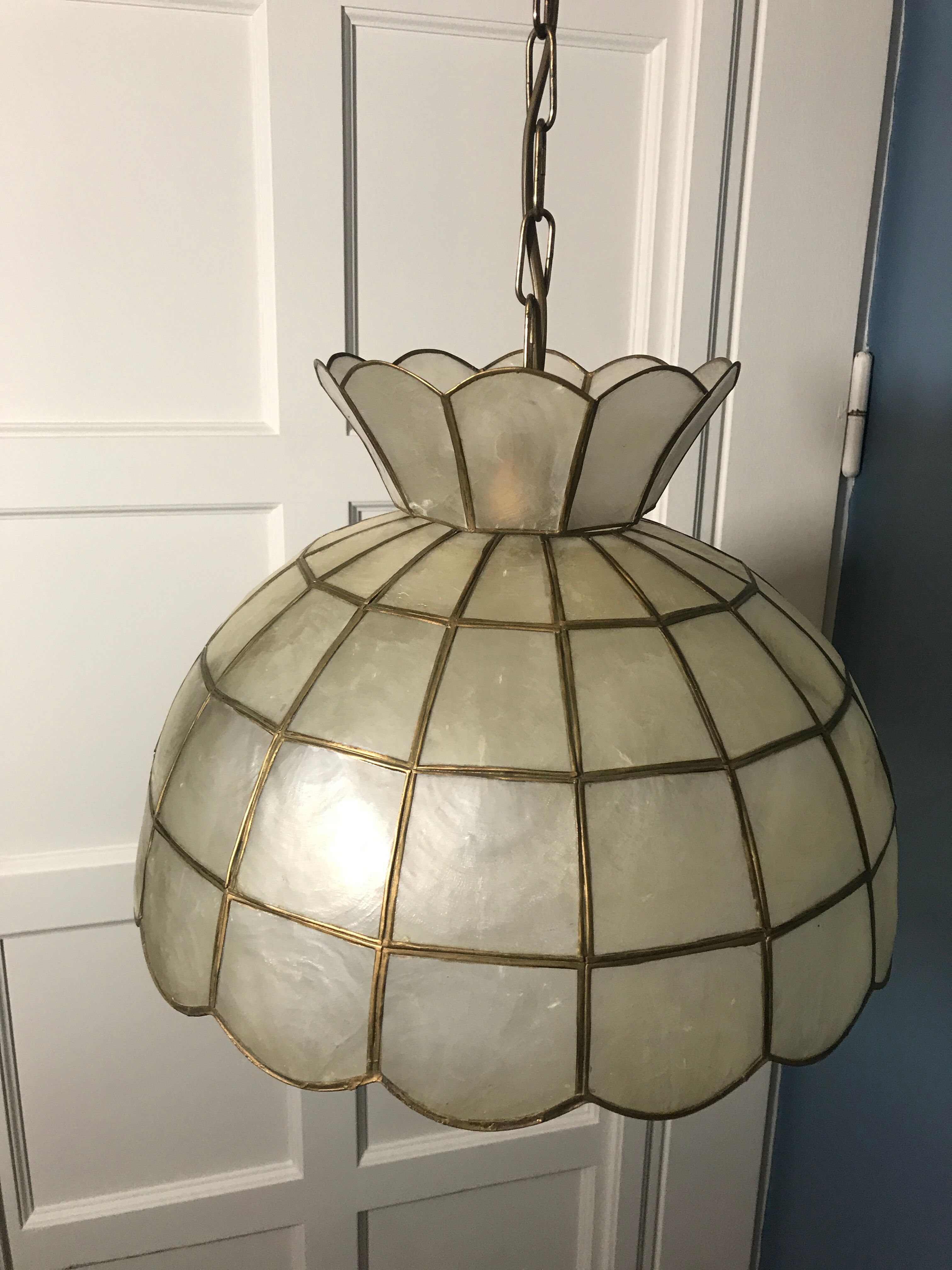 Suspension in mother-of-pearl and brass, 1960 / 70