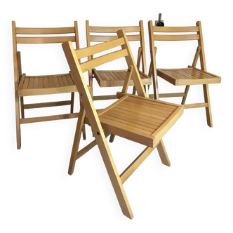 Set of 4 vintage folding beech chairs