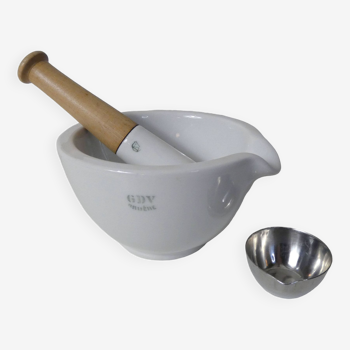 Porcelain mortar and pestle