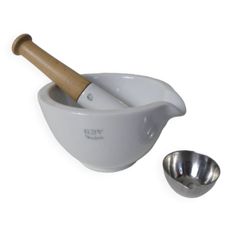 Porcelain mortar and pestle