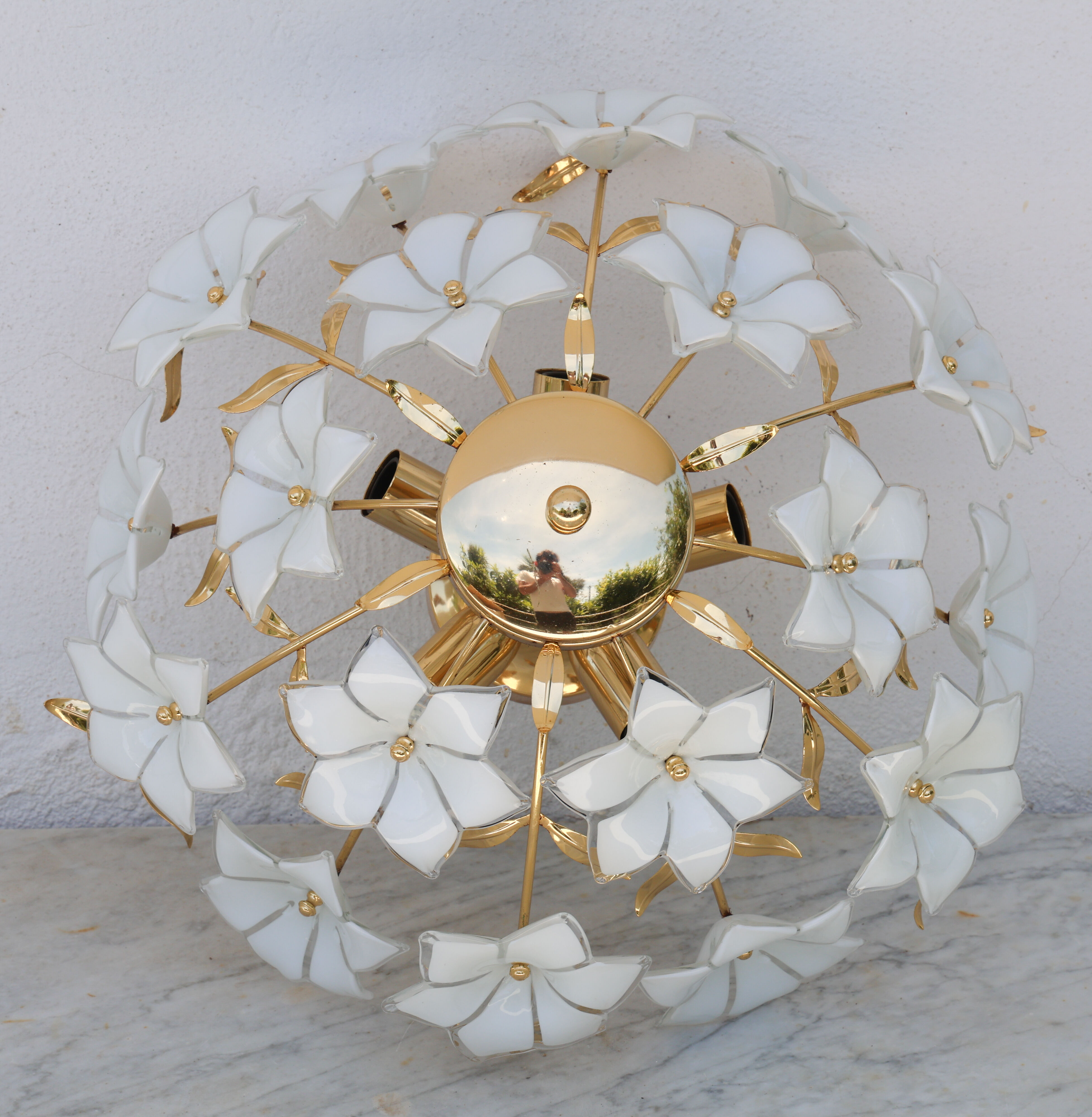 Grace Kelly, Delicious Murano Ceiling Light White Flowers, 1980