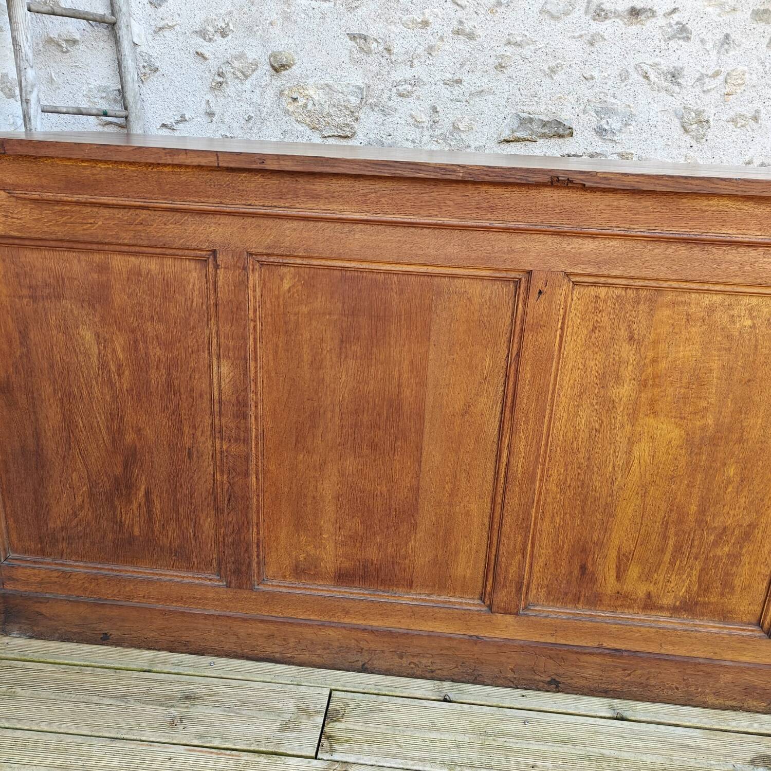 Large oak trading counter