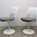 Set of Two Tulip Swivel chairs by Eero Saarinen, Knoll