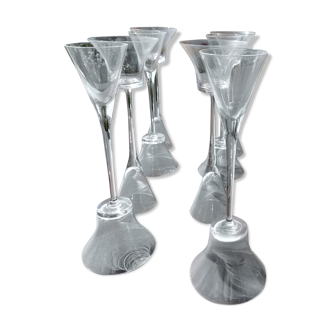 8 verres Happy People designer Karim Rashid