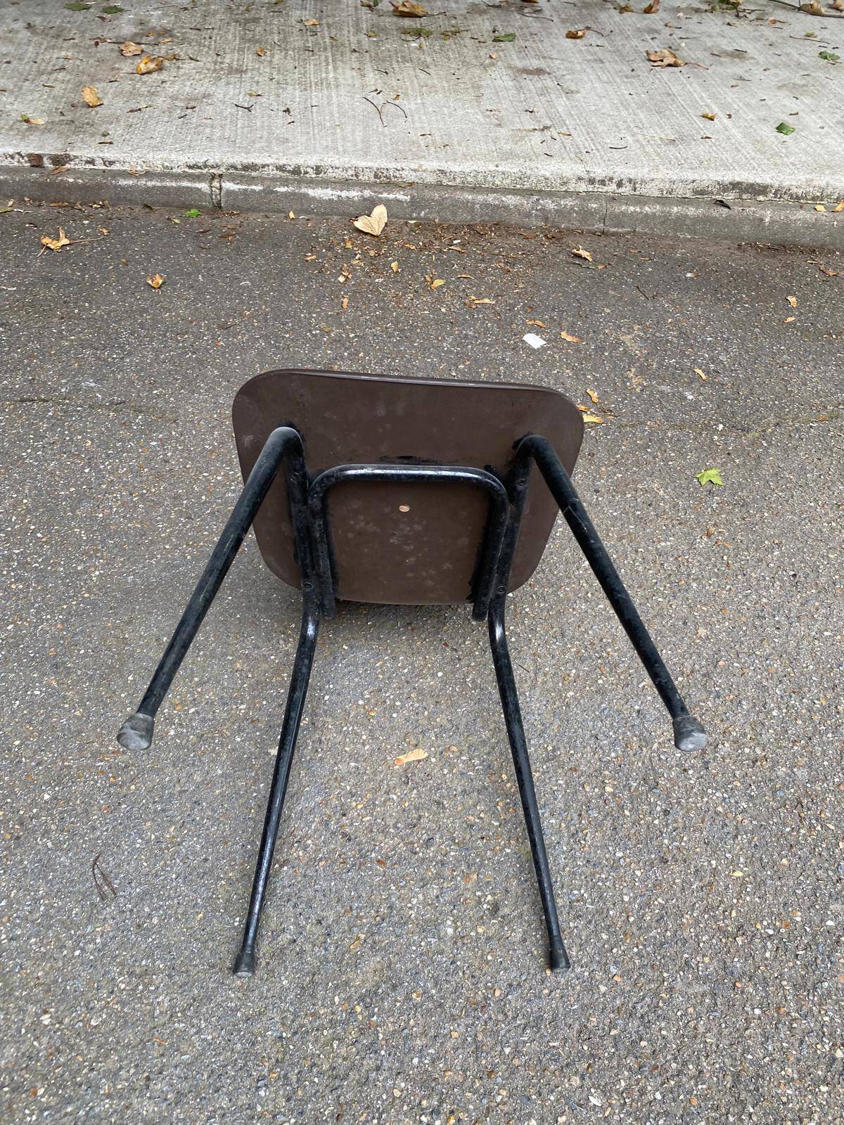 Scandinavian petal chair in brown leather and black metal 1960