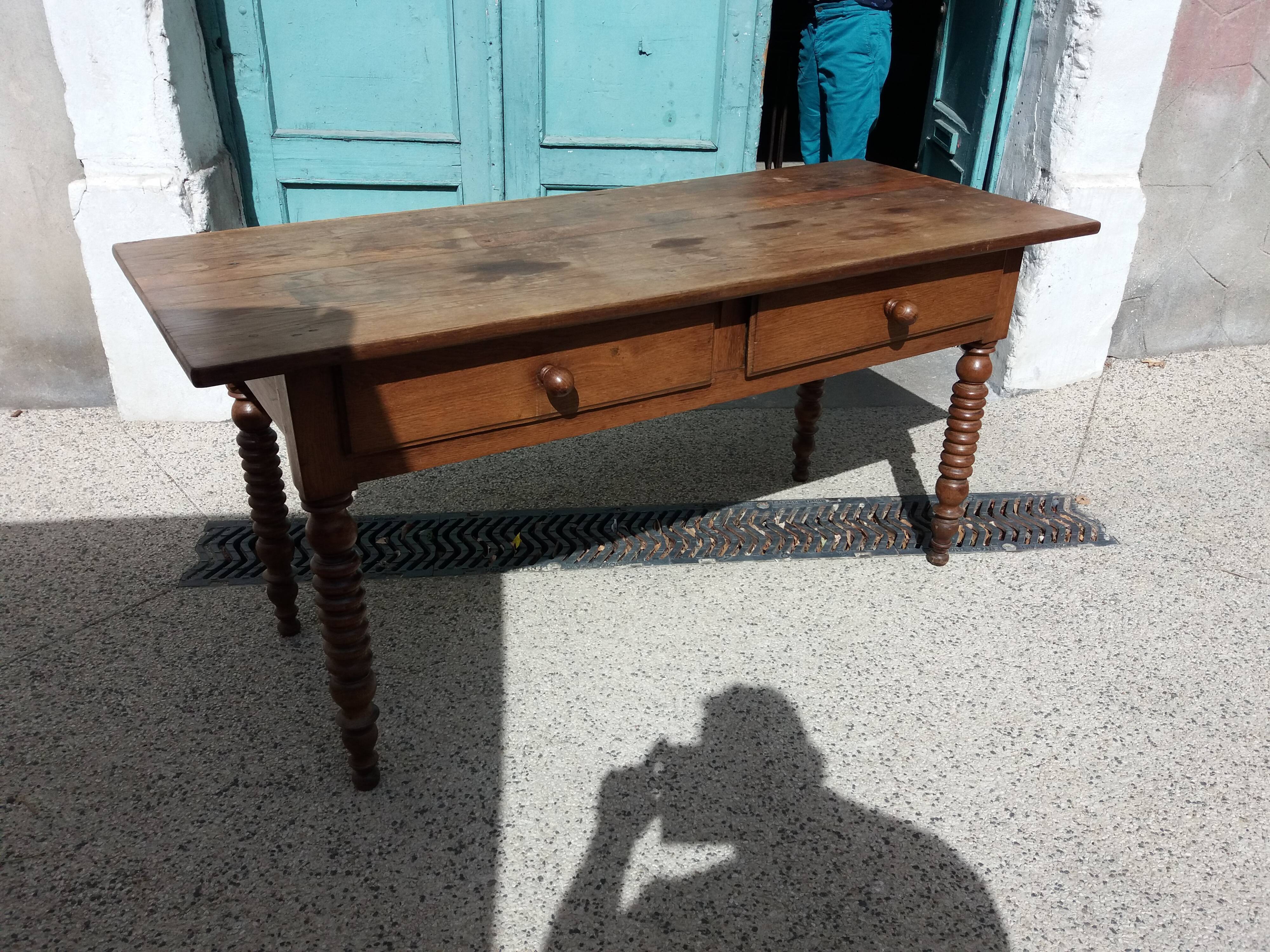 Oak table from the early 19th century