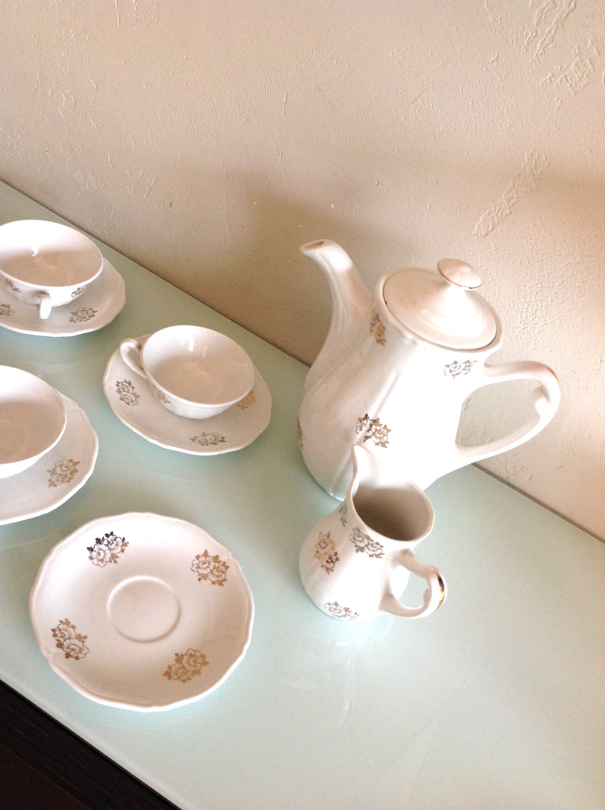 White porcelain coffee service with golden flowers / vintage 50s-60s