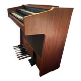 Farfisa electronic organ
