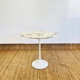 Tulip table by Eero Saarinen for KNOLL