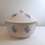 Large soup tureen in Saint Uze earthenware with blue flowers.