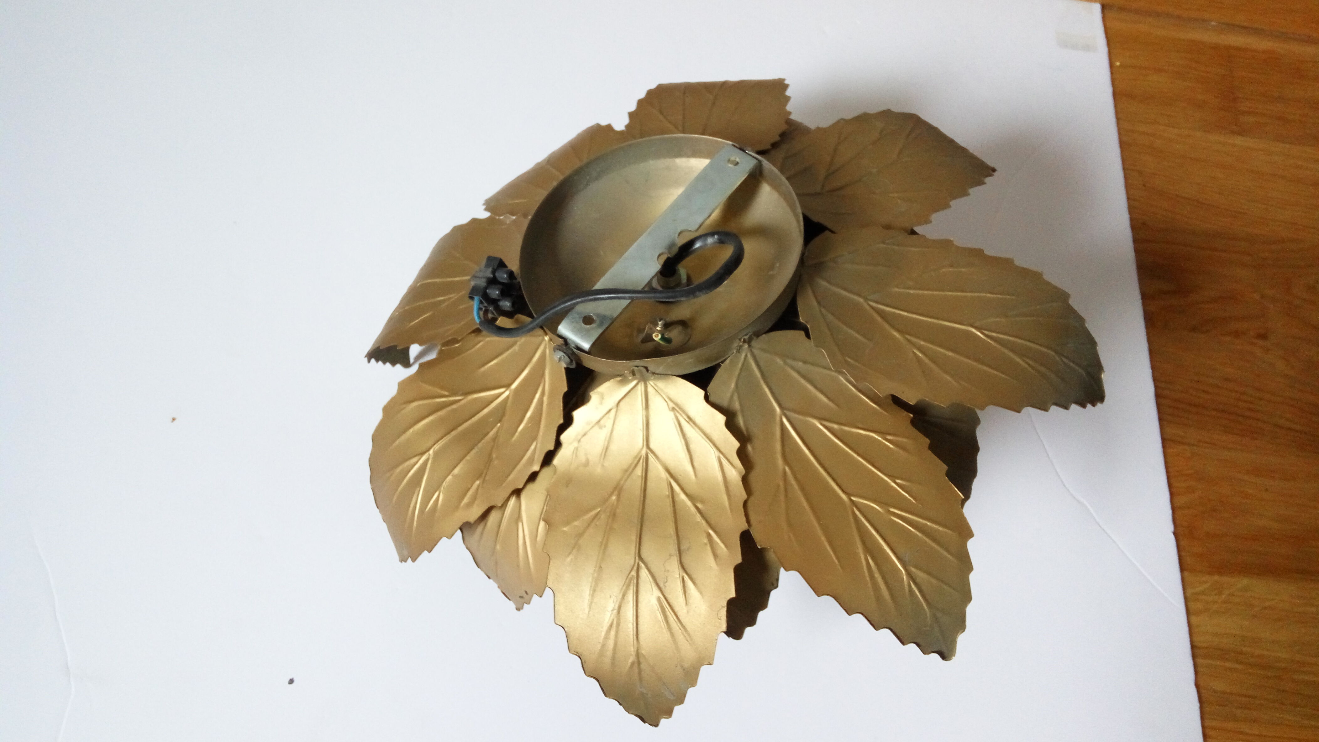 Wall light flower vintage