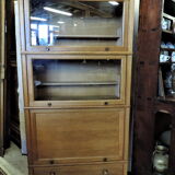 Furniture MD in light oak of vintage years.