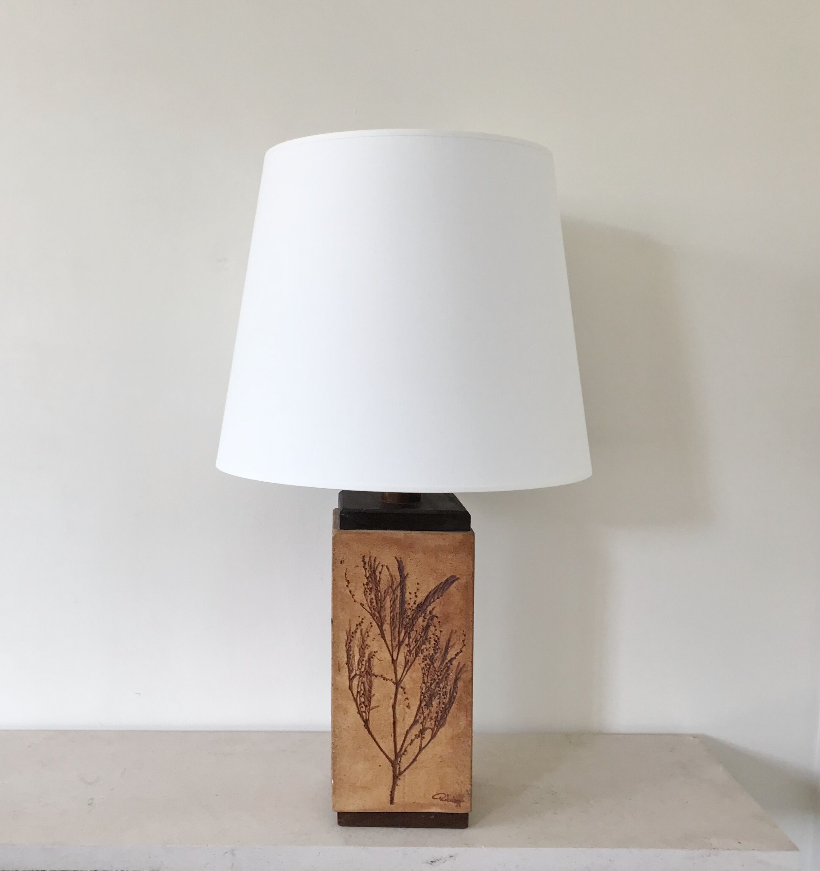 Very big lamp in sandstone built in sandstone of Raymonde Leduc 1970