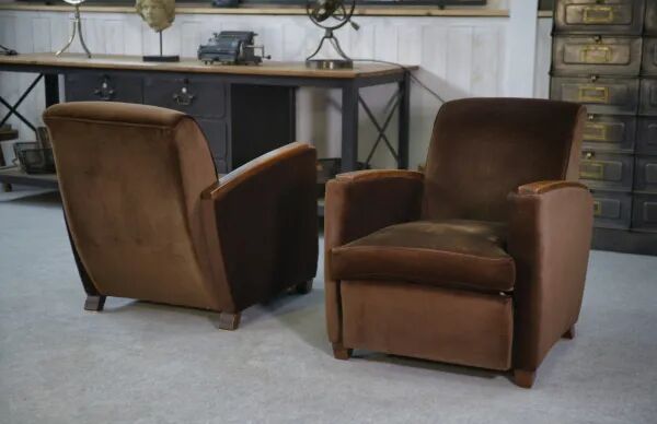 Pair of Art Deco velvet club chairs in the style of Jules Leleu, 1930s
