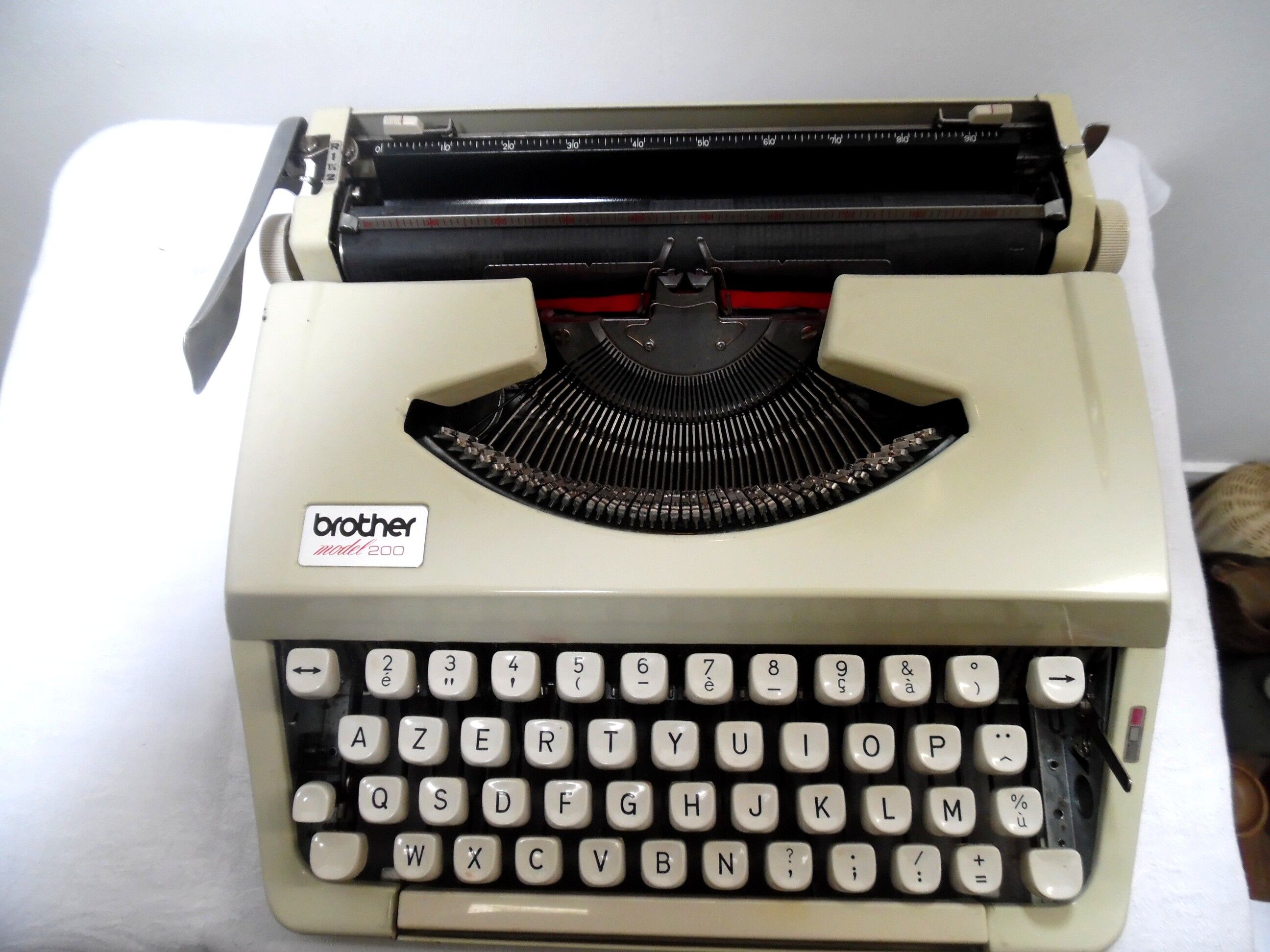 Brother typewriter model 200