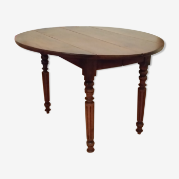 Louis Philippe roundtable with extension