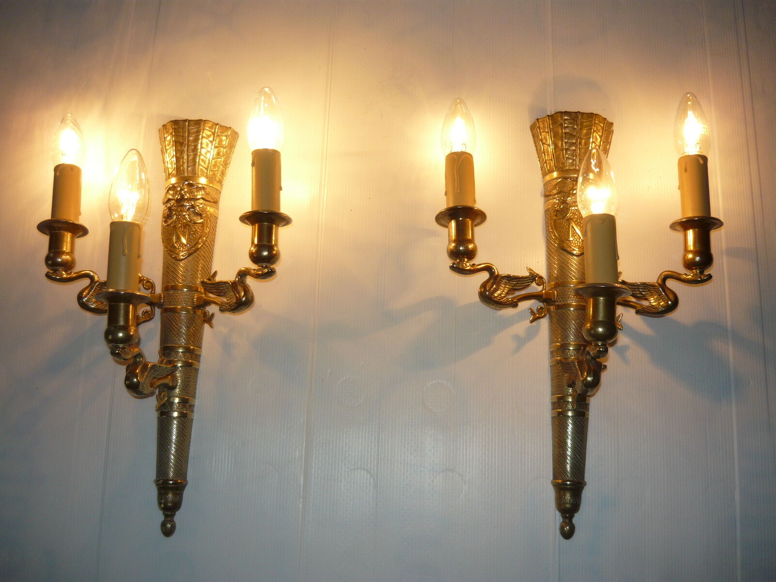 Paire d'appliques en bronze style empire Napoleon iii