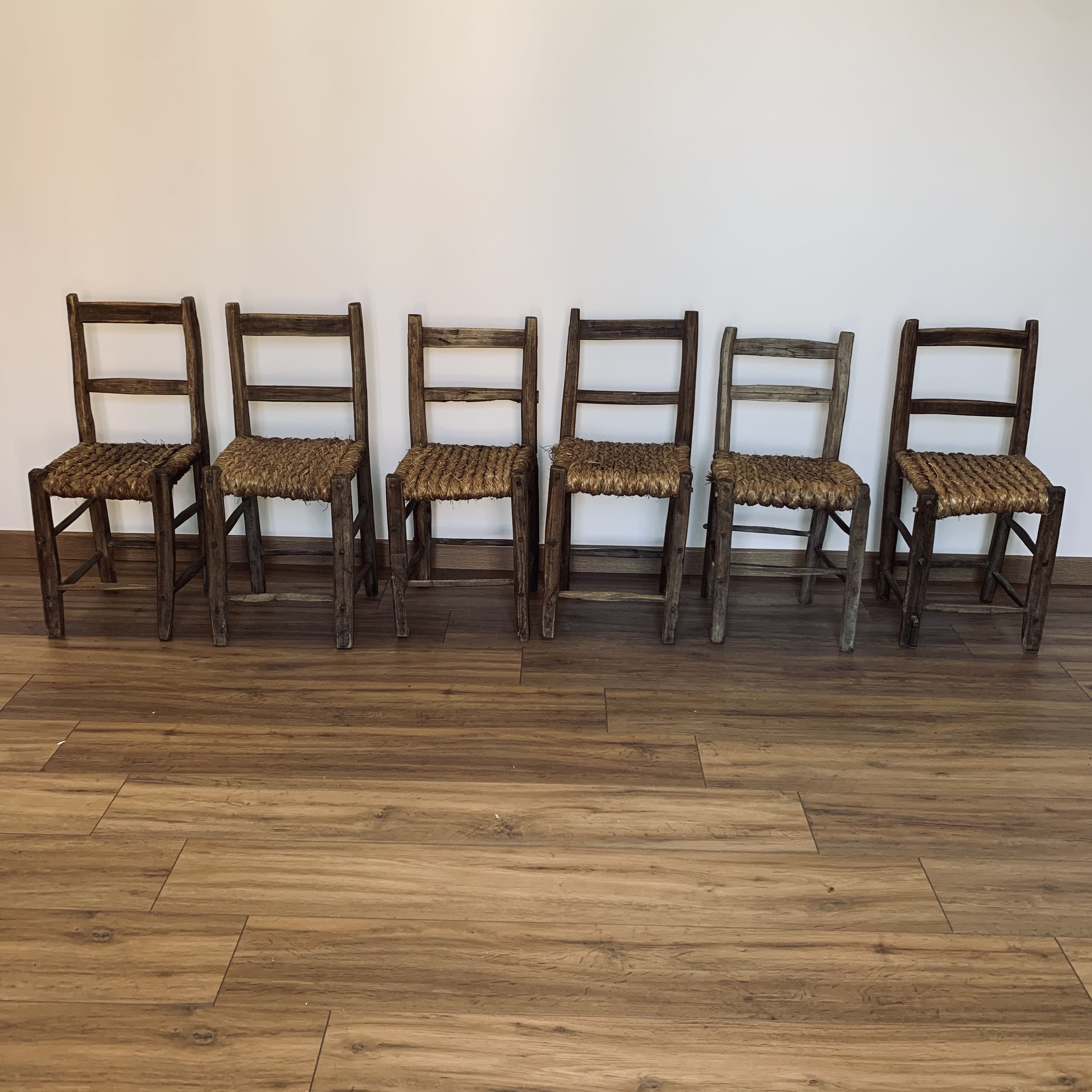 Ensemble de 6 chaises paillées