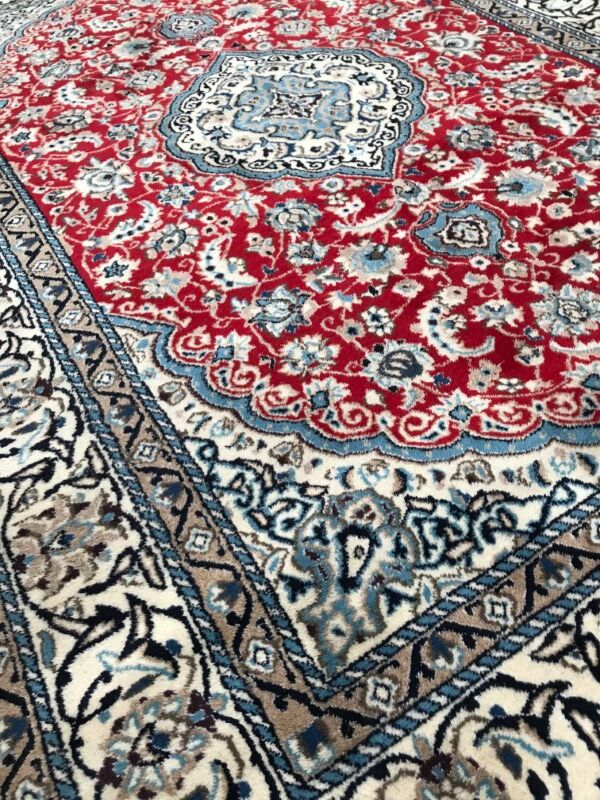 Carpet persian nain 165 x 236 cm