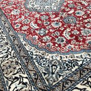 Carpet persian nain 165 x 236 cm