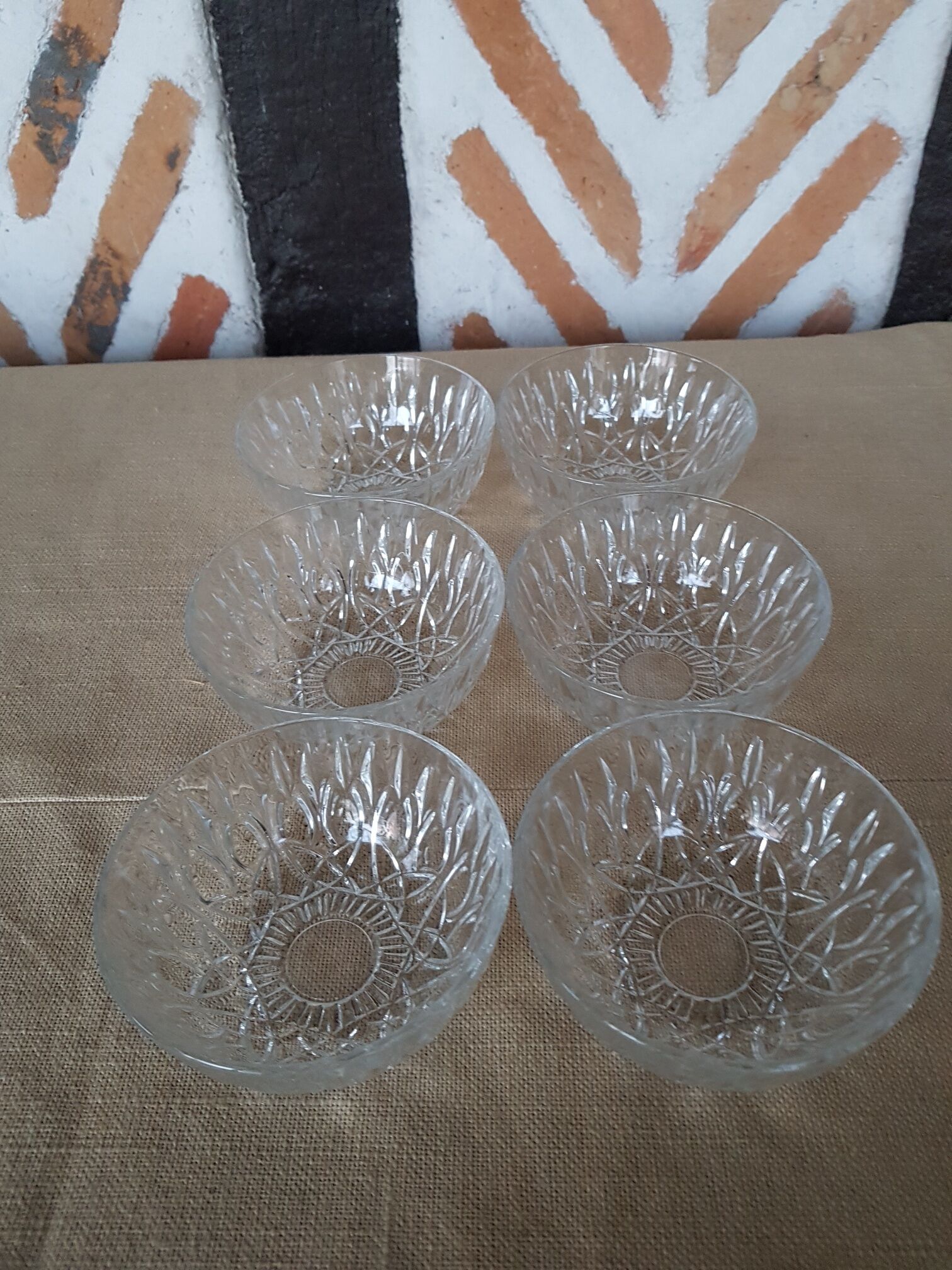 Set of 6 ramekins cup bowls vintage glass cups