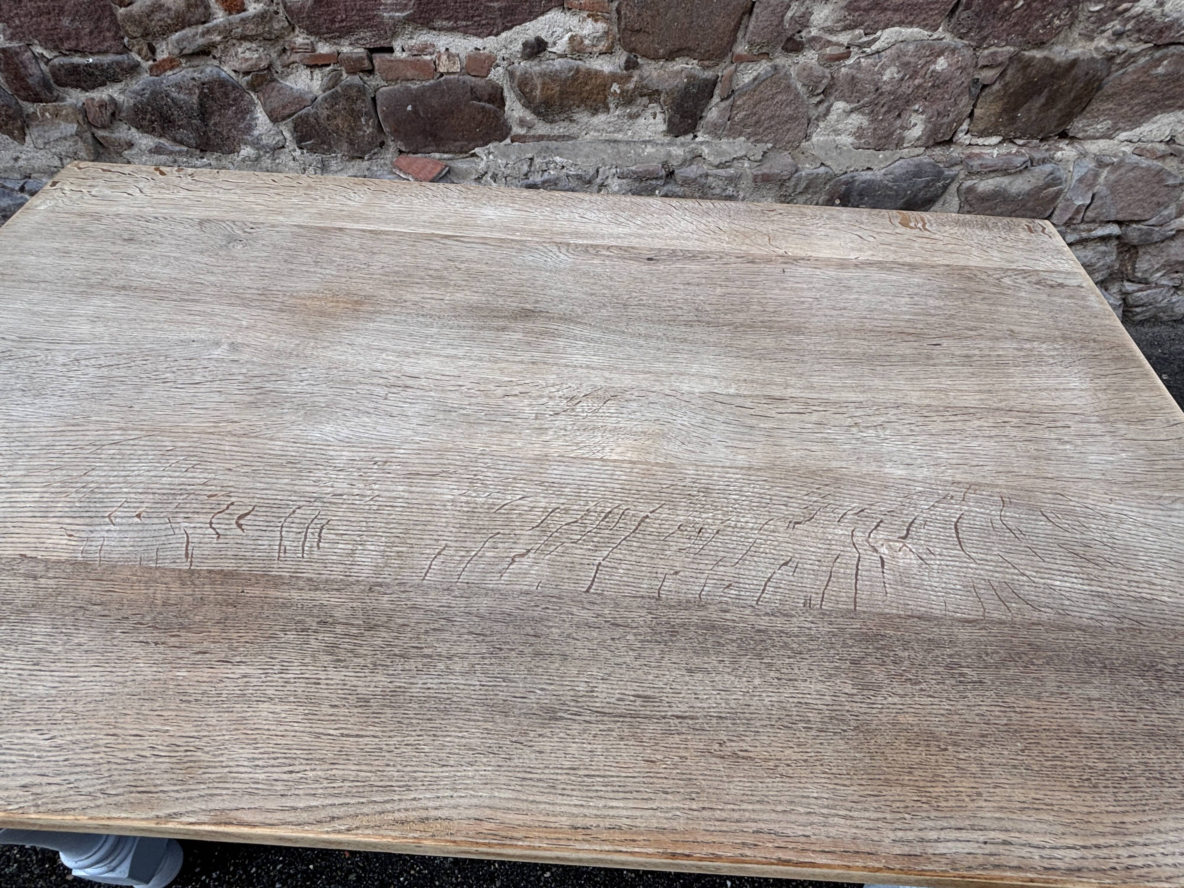 Rustic Provençal oak table