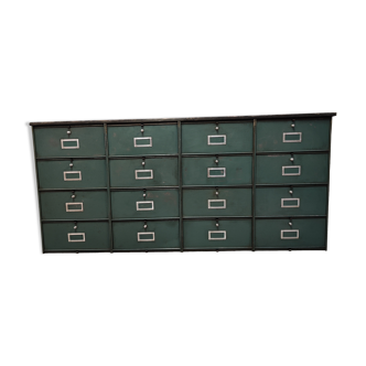 Industrial furniture in a row Ronéo 16 metal valves