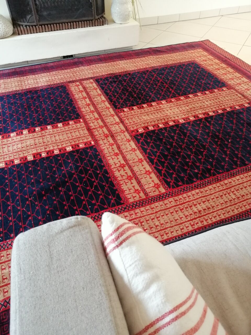 Vintage pakistan bukhara carpet  220x300cm