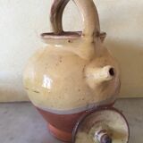 Vinaigrier in two-coloured sandstone, souvenir of Italy