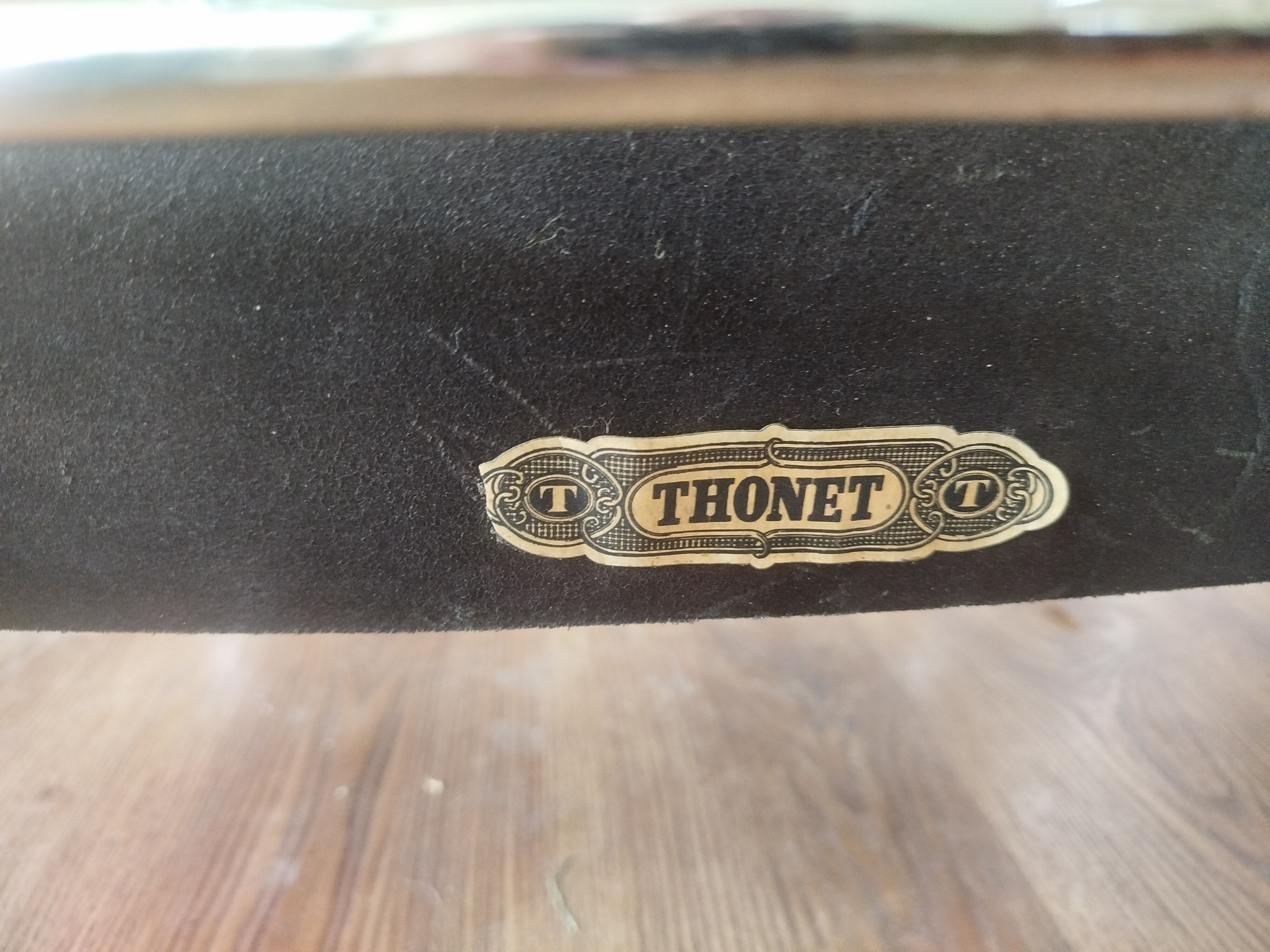 Cantilever chair / armchair Thonet in black leather and chrome metal – from