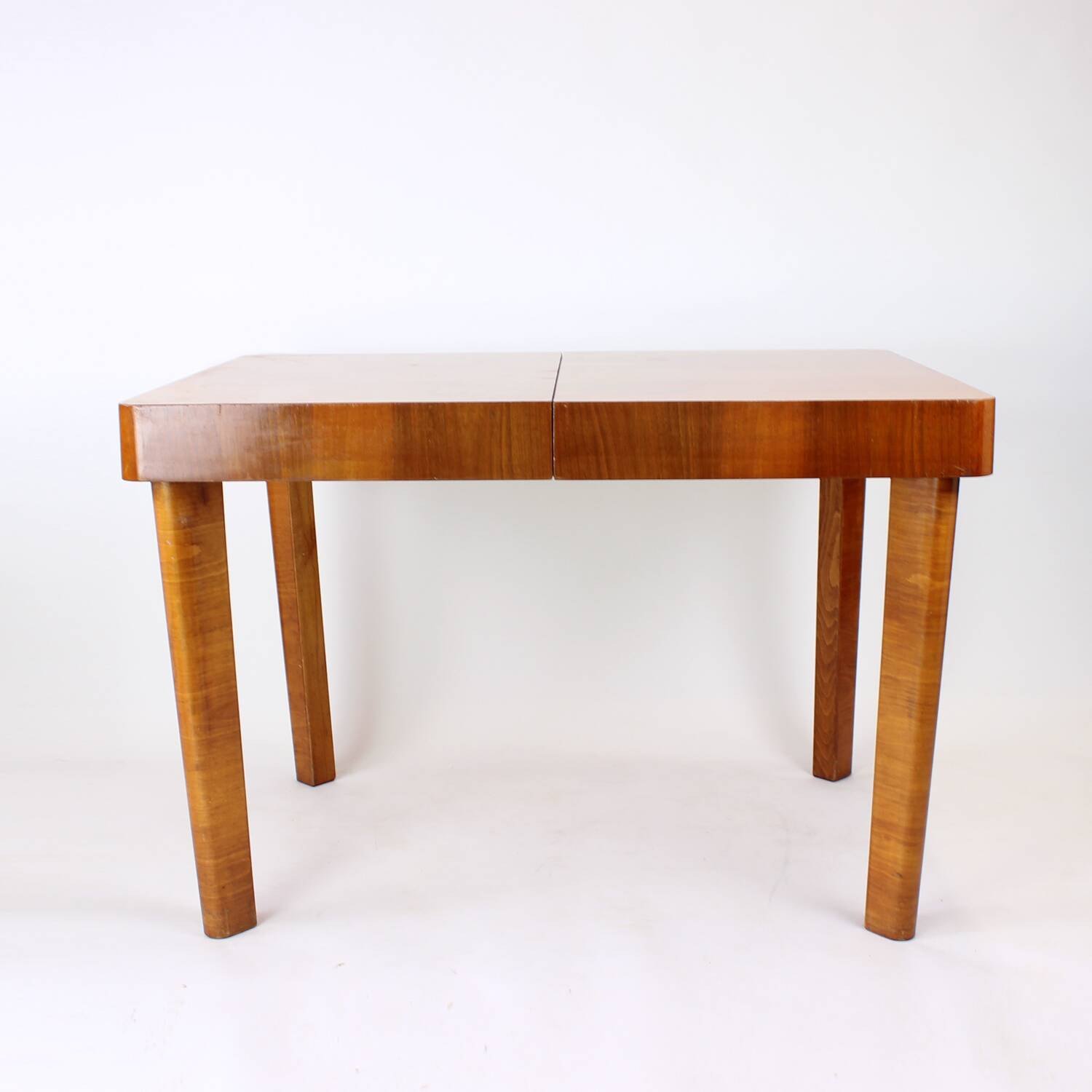 Mid Century Modern Extendable Dining Table By Tatra, 1950s