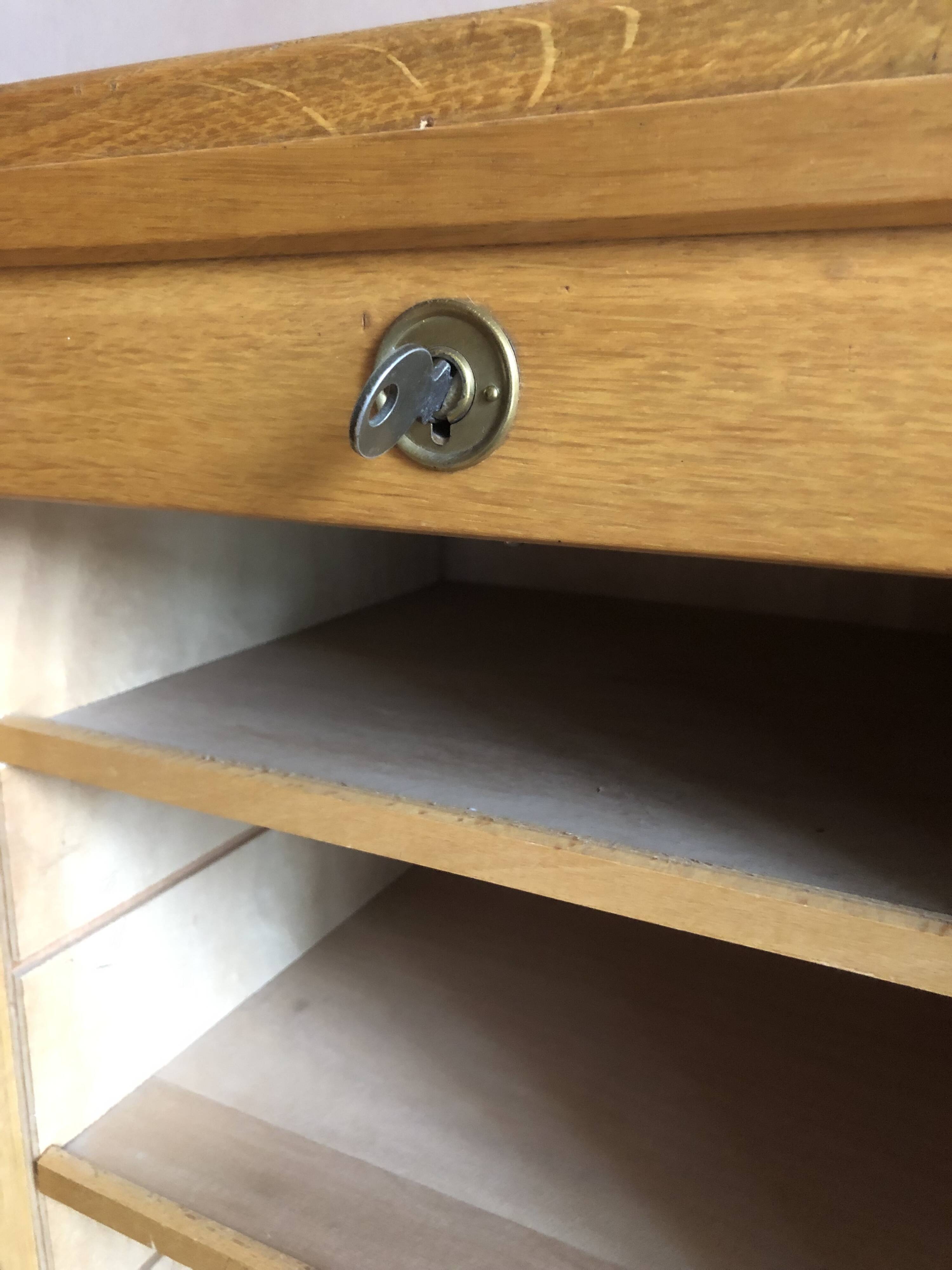 Curtain cabinet furniture