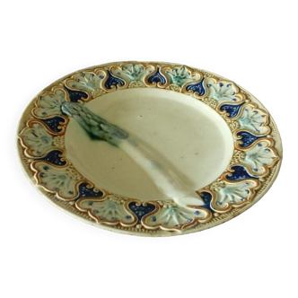 Asparagus plate in slip late 19th Onnaing Wasmuel
