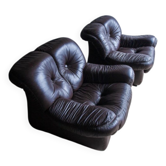 Set of 2 Mid-Century Dark Brown Leather Club Chairs — Tufted, Rounded Space Age Design