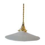 White opaline suspension