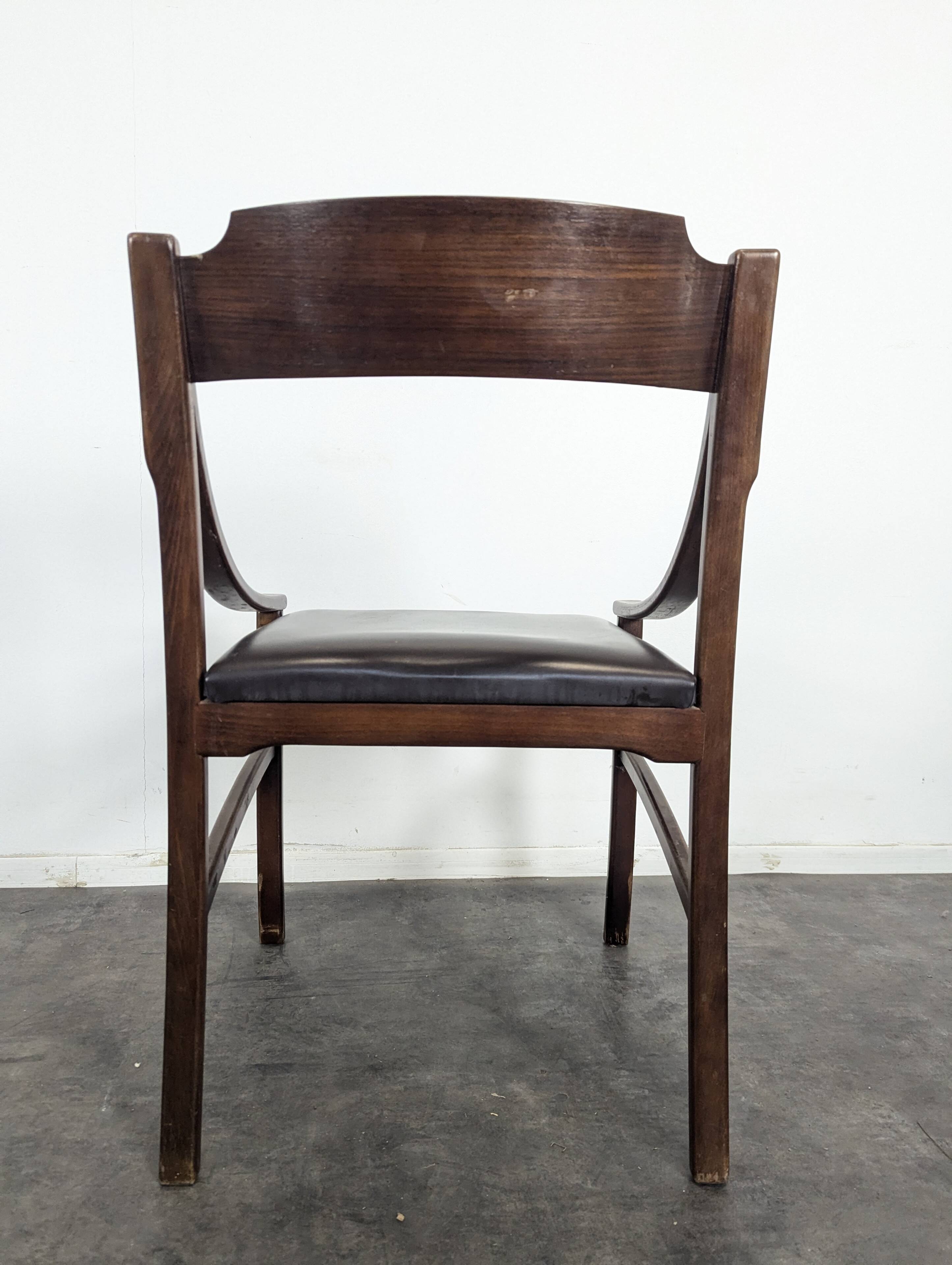 Set of 4 chairs model 110 by Ico Parisi
