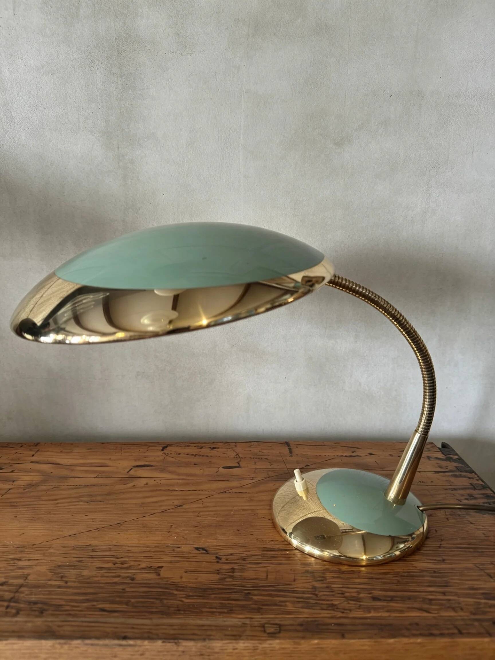 Lampe de table à col de cygne des années 1950 par Hala