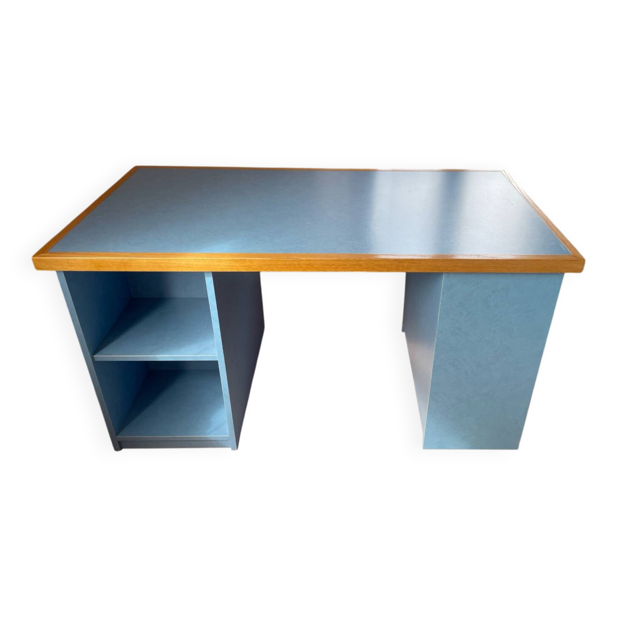Children's desk