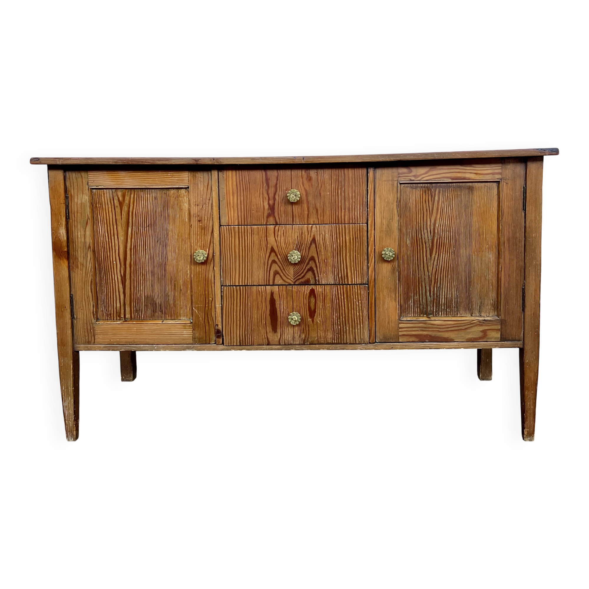 Vintage TV unit in pine with a Scandinavian look.