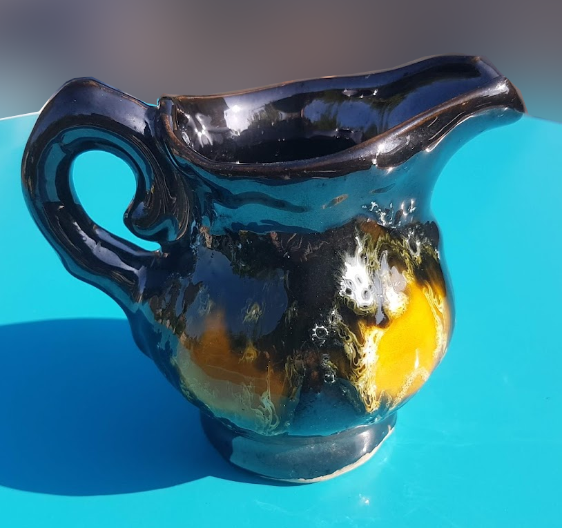 Vallauris milk jar