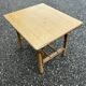 Bureau et chaise enfant en rotin
