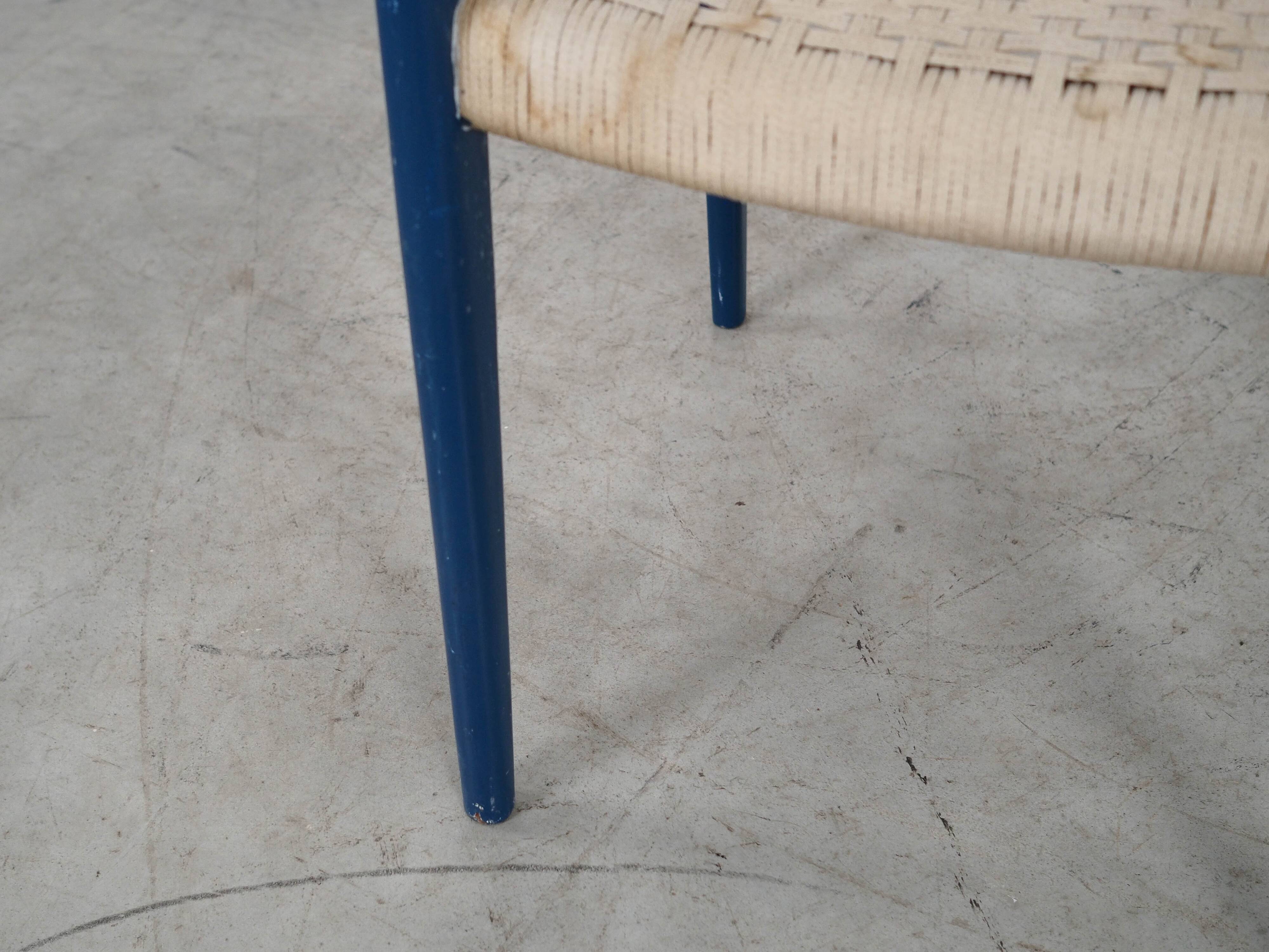 Chaise en teck bleue, design danois, années 1960, designer : Niels Otto Møller