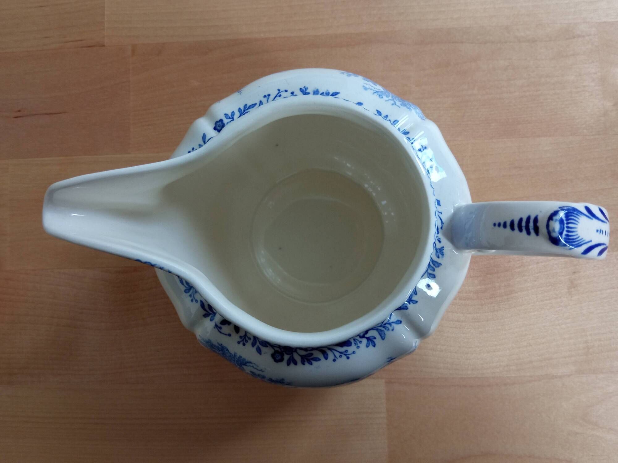 Small sauce jug creamer Villeroy and Boch