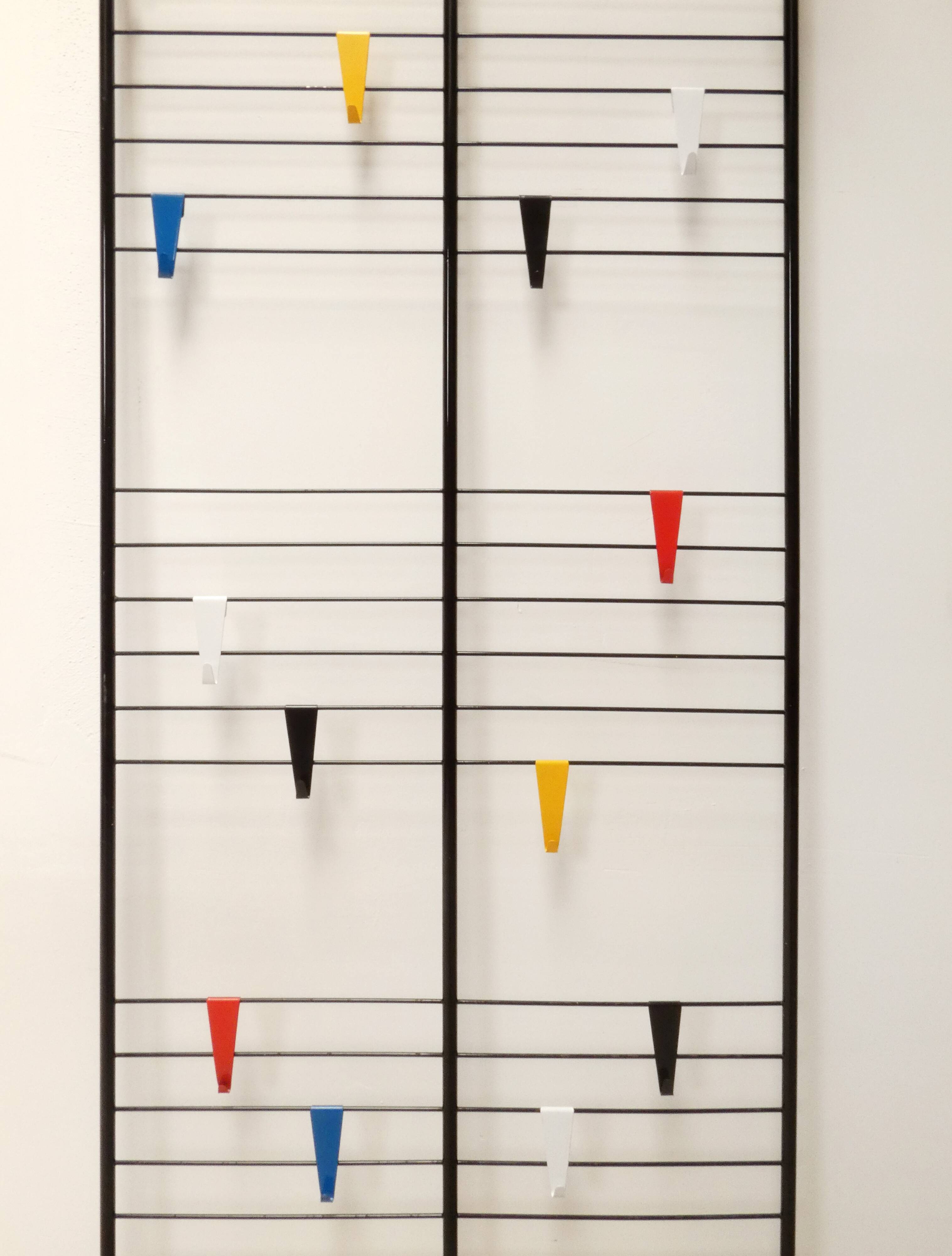 Portemanteau Toonladder – Coen de Vries pour DEVO