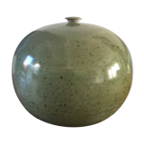 Green enamelled pot