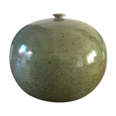 Green enamelled pot