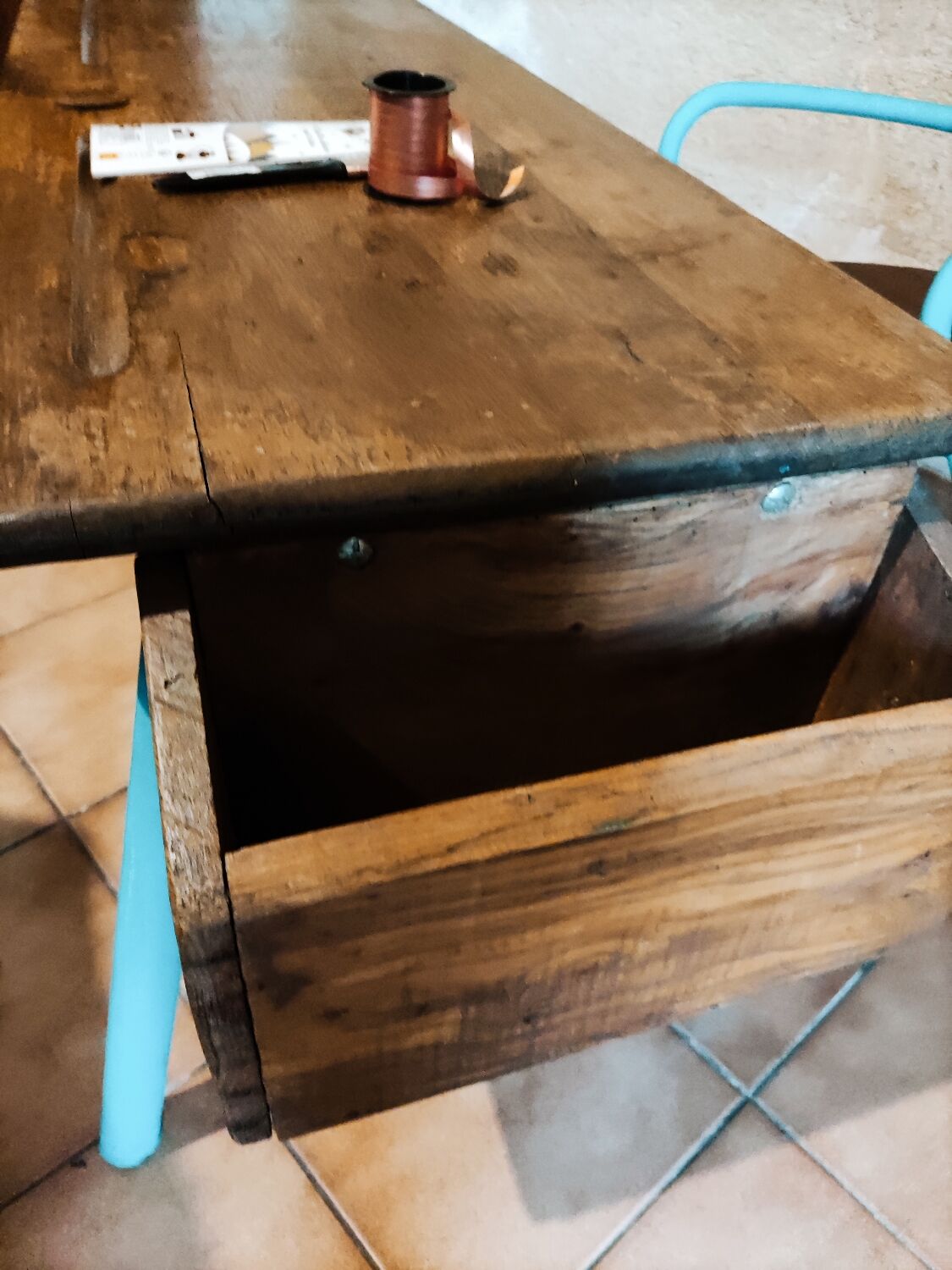 School desk desk with chair