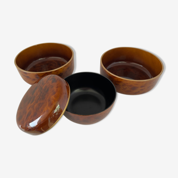 Lot lacquer bowls Made in Japan